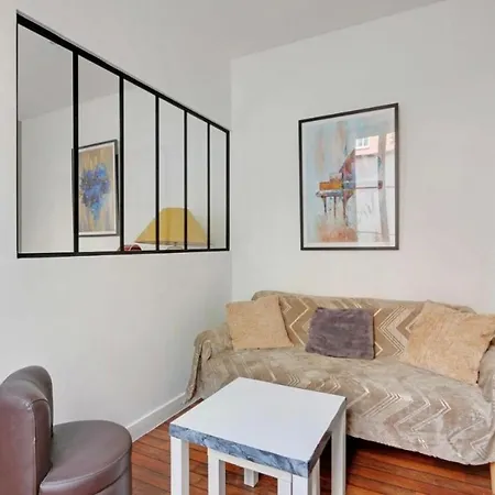 Magnifique 2 Pieces, Clair Neuf アパート *