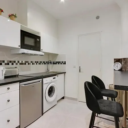Apartment Magnifique 2 Pieces, Clair Neuf Paris